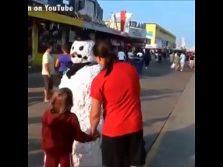 snowman prank fail (vine)