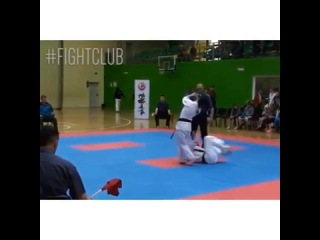crazy karate knockout (vine)